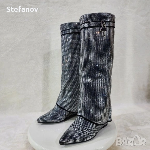 Ботуши с камъни 36,37,38,39,40 →
		Обява 53005703