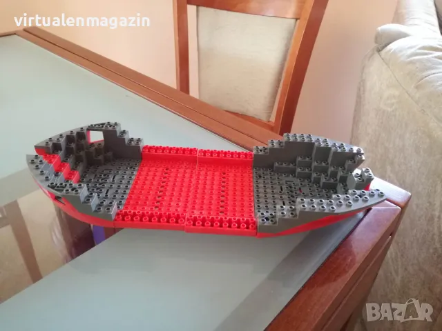 Лего - основата на кораба от Lego Pirates 6289 и 6290
