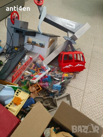 Playmobil – Алпийски кабинков лифт + много уникални животни и фигурки
                
                гр. Ловеч, Широк център
                22 октомври
                                    90 лв 
                    46,02 € Playmobil – Алпийски кабинков лифт + много уникални животни и фигурки
                
                гр. Ловеч, Широк център
                22 октомври
                                    90 лв 
                    46,02 €
