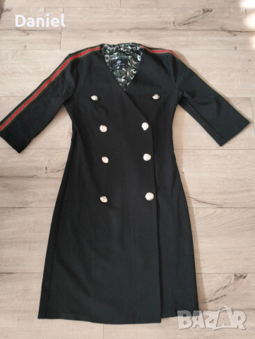 Дамска рокля Юнона  →
		Обява 52631566