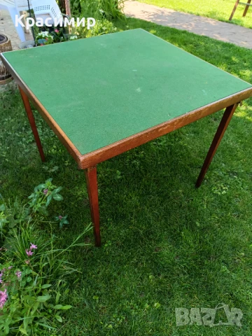 Стара английска сгъваема маса за игра на карти  →
		Обява 50538666