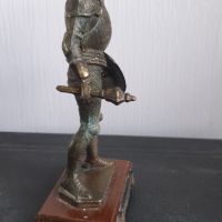Бронзова ,масивна статуетка на рицар "Sec.XV", снимка 4 - Антикварни и старинни предмети - 45127666