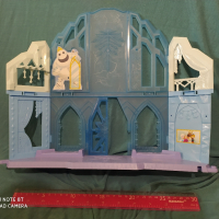 Замък Замръзналото кралство Frozen Hasbro , снимка 1 - Кукли - 44949294
