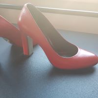 Обувки, снимка 2 - Дамски елегантни обувки - 45435727