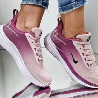 дамски маратонки Nike, снимка 3 - Маратонки - 45851969