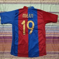 Стара тениска на Меси в Барселона , Messi , Barcelona , снимка 1 - Тениски - 45920983
