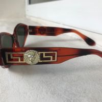 Дамски слънчеви очила FENDI, снимка 2 - Слънчеви и диоптрични очила - 45904262