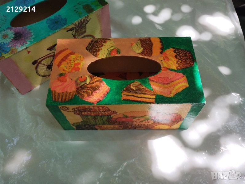 Кутия за кърпички, снимка 1