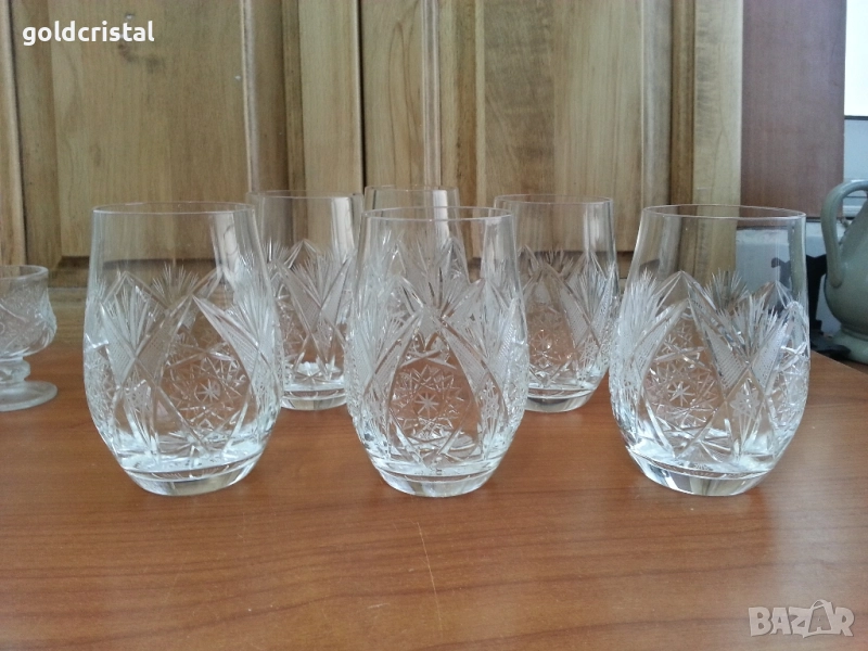 кристални чаши вода , снимка 1