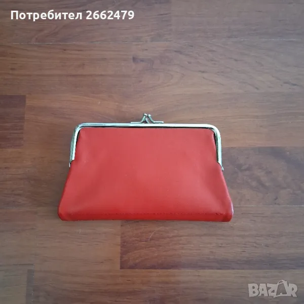Продавам портмоне. Цвят - червен., снимка 1
