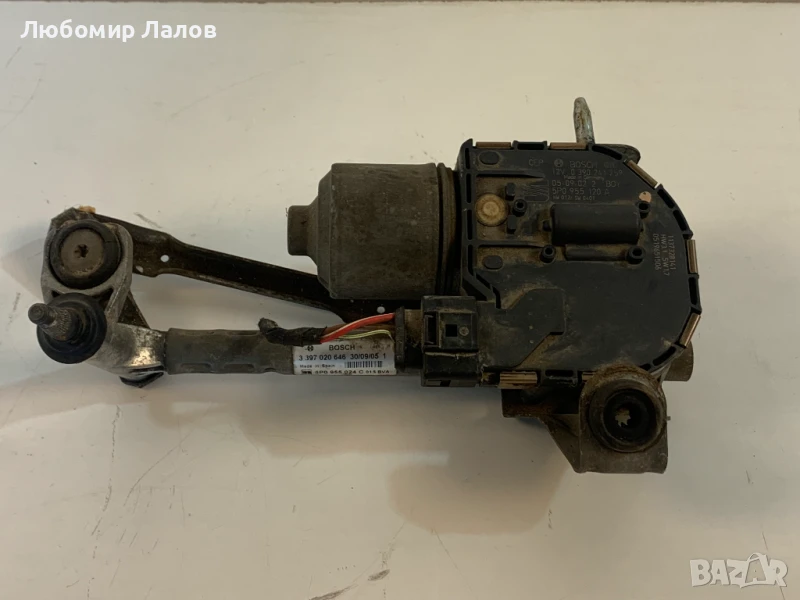 Моторче предни чистачки механизъм дясна позиция Seat Altea (04-09)г. 5P0955024 0390241759, снимка 1