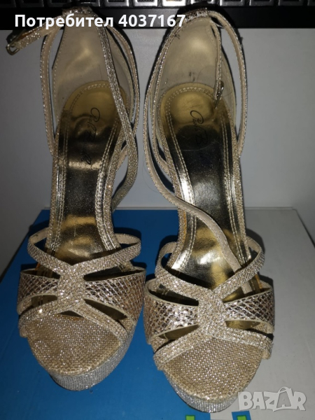 Дамски официални сандали в златисто, снимка 1
