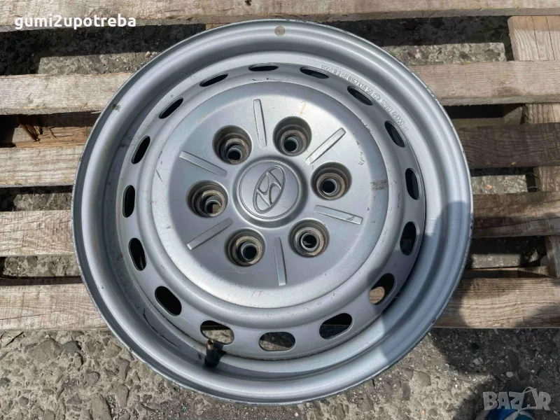 16цола джанта 6х139,7 HYUNDAI H-1 H350 Grand Starex 6,5J et56 Оригинал, снимка 1
