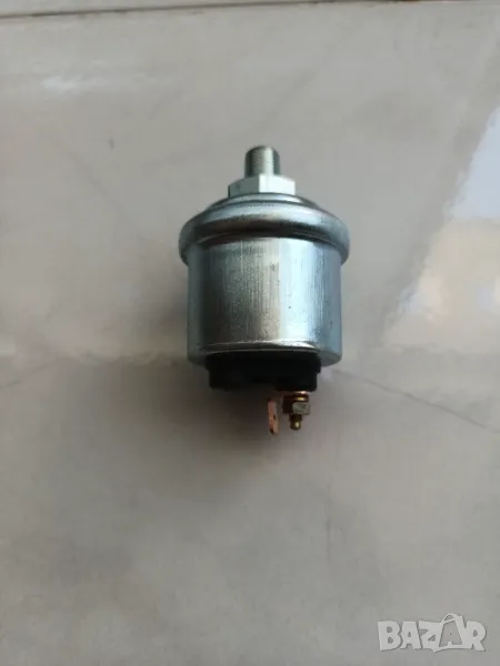 Датчик за нялагане на масло за показващ уред, Oil pressure Sensor, снимка 1