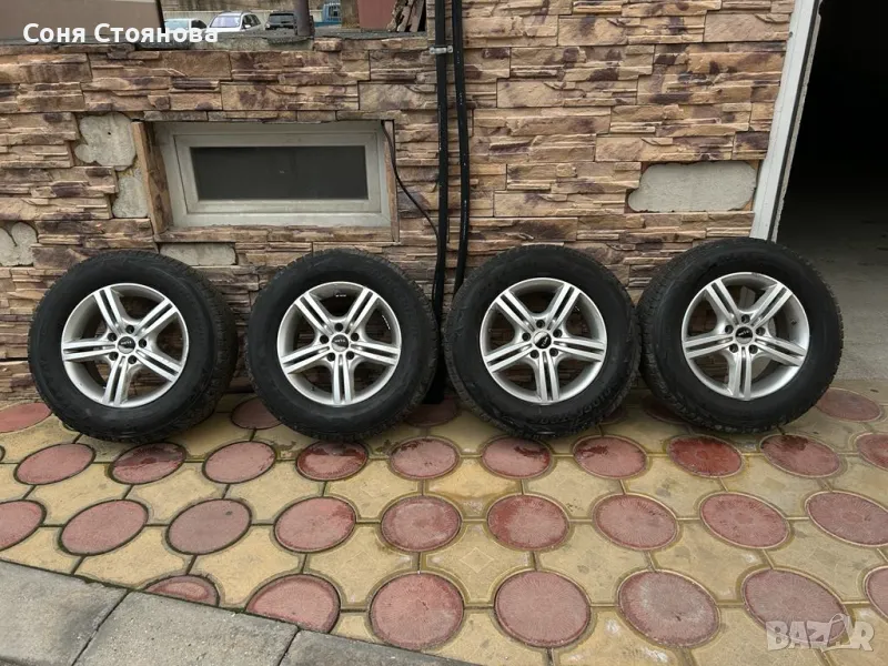 4 бр. зимни гуми Bridgestone 215/70R16 с джанти, цена 400 лв., снимка 1