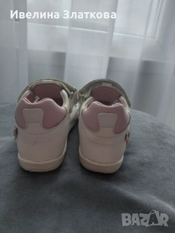 Детски сандали, снимка 4 - Детски сандали и чехли - 53736404