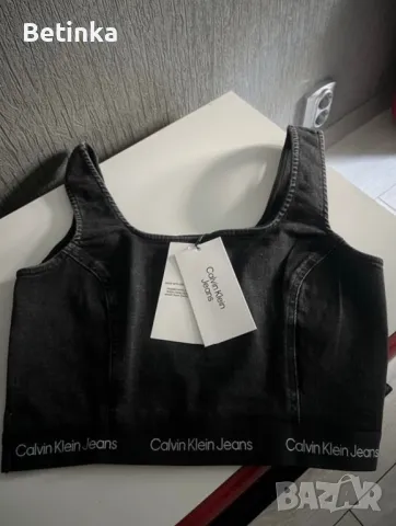 Calvin Klein топ, снимка 1 - Корсети, бюстиета, топове - 47172373