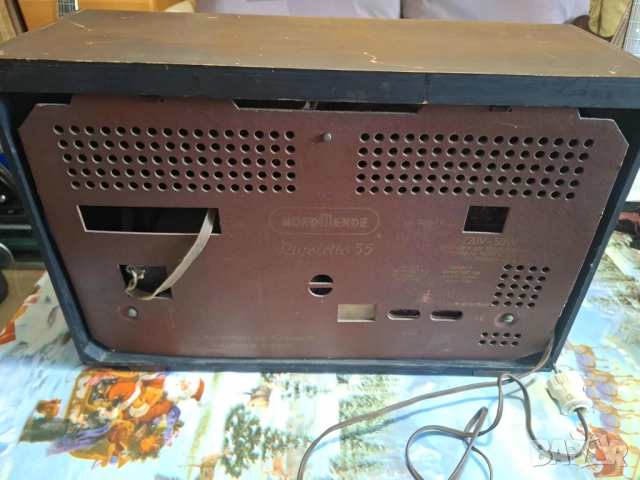 Радио NORD MENDE-Rigoletto55, снимка 8 - Радиокасетофони, транзистори - 51636585