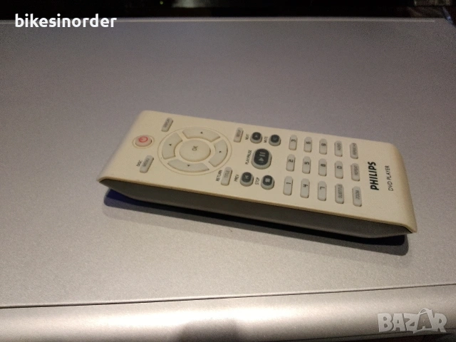 PHILIPS DVD723 плейър като нов с дистанционно , снимка 2 - Декове - 53247687