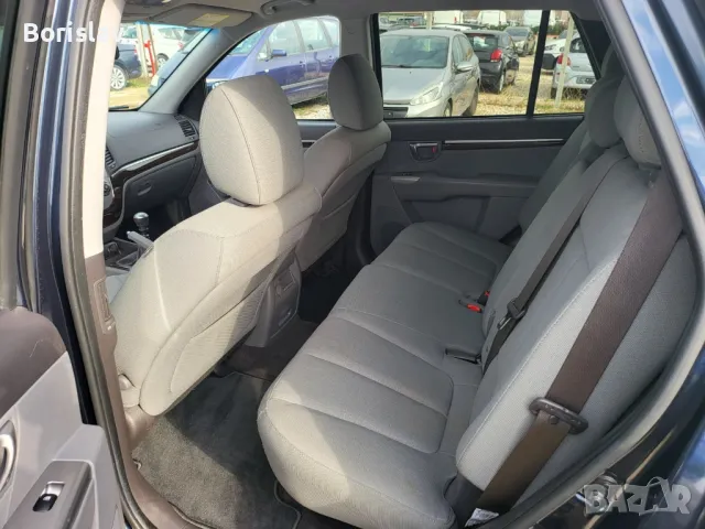 Hyundai Santa Fe 2.4 4WD Comfort, снимка 8 - Автомобили и джипове - 48242302