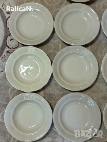 Порцеланови чинии, снимка 2 - Чинии - 51609338