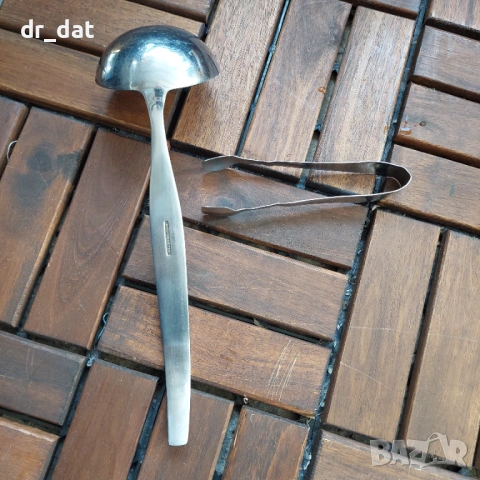 Голям черпак от неръждаема стомана и щипка, снимка 2 - Антикварни и старинни предмети - 54240551