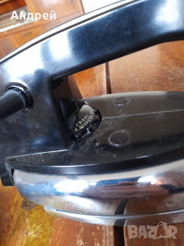 Стара Руска парна ютия #3, снимка 4 - Антикварни и старинни предмети - 53862422