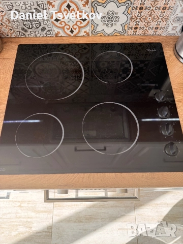 Фурна за вграждане с керамични котлони, снимка 6 - Печки, фурни - 52690140