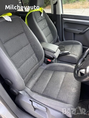 Фв туран на части / vw Touran 1.6tdi dsg, снимка 4 - Автомобили и джипове - 50693274