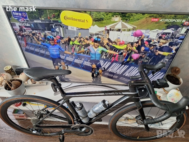 Карбонов шосеен велосипед Canyon Ultimate CF SL, снимка 14 - Велосипеди - 50366001