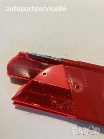 Сигнален триъгълник за аварийни ситуации за Volvo C30 1.6 TDI (2012) 27R0307067, снимка 2 - Части - 54004919