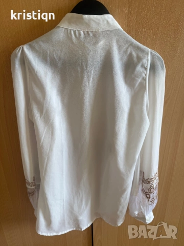 Копринена риза с буфан ръкав, снимка 2 - Ризи - 53826291