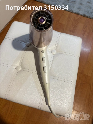 Сешоар Philips MoistureProtect HP8281/00 - йонизиращ, 2300W, снимка 2 - Сешоари - 53089034