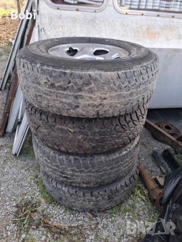 Dodge Ram Гуми с джанти 265/75/R16, снимка 2 - Гуми и джанти - 45707547