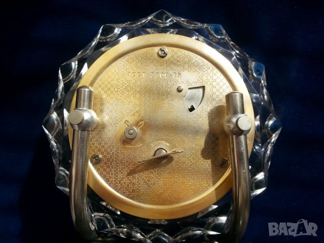 Часовник " МАЯК ", настолен, механичен в кристален корпус, работи ок. 1 седмица с едно навиване..., снимка 4 - Други ценни предмети - 45079979