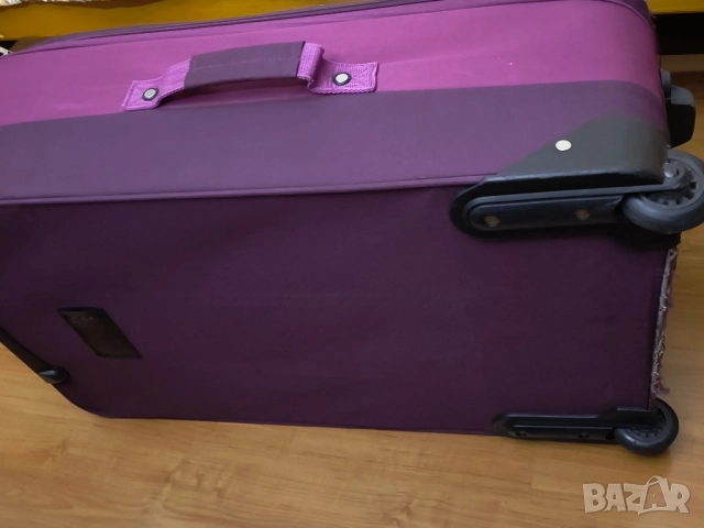 Куфар на колелца , снимка 13 - Куфари - 52311523