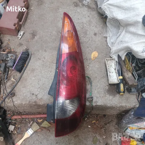 Стоп Десен За Нисан Алмера Тино 2002г / Nissan Almera Tino 2002y, снимка 1 - Части - 47089020