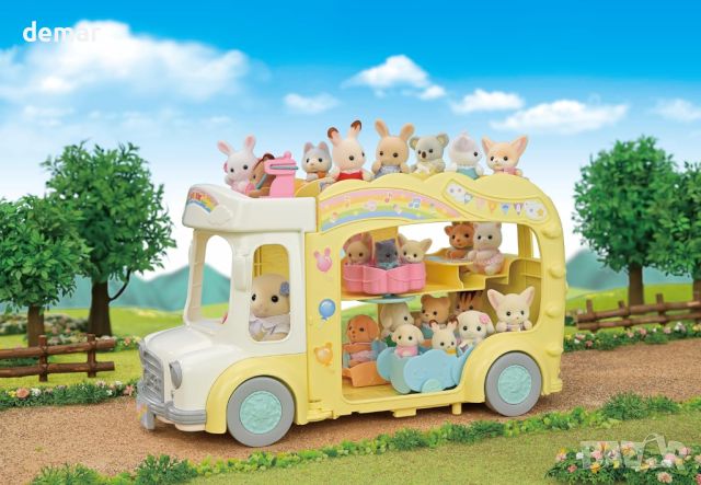 Sylvanian Families Rainbow Fun Nursery Bus триетажно превозно средство, побира до 28 бебета, деца, снимка 3 - Образователни игри - 45297893