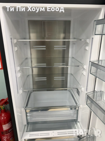 Хладилник с фризер AEG RCB736E4MK, снимка 3 - Хладилници - 53920118