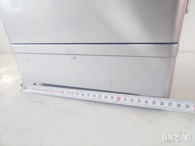 Мини хладилник TRAXON  с обем 15 литра, охлажда до 10С° Може да охлажда до 17 °C под околната темпер, снимка 2 - Хладилници - 45710682