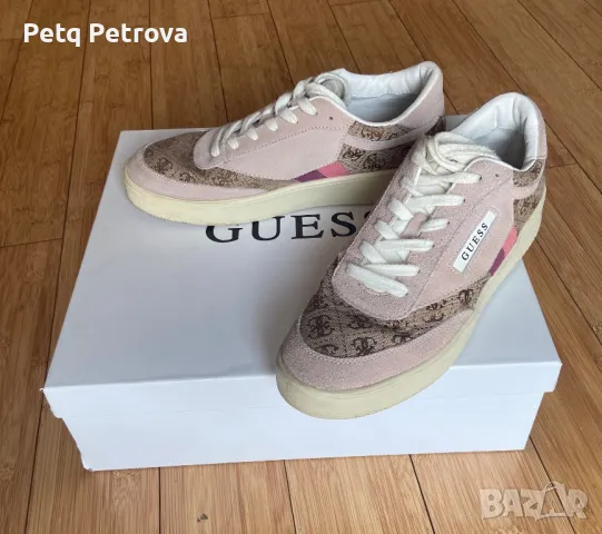 Спортни обувки с велур GUESS, снимка 2 - Дамски ежедневни обувки - 47712656