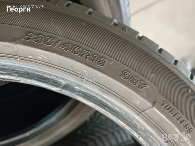 2бр.летни гуми 235/45/18 Bridgestone, снимка 4 - Гуми и джанти - 53679260