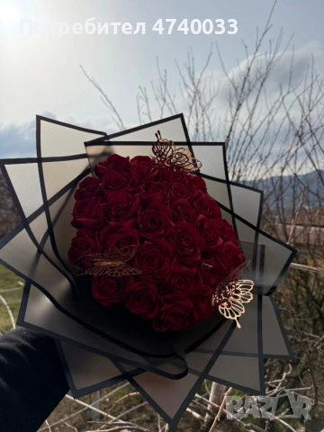 Вечен букет от сатенени рози
