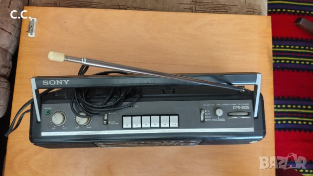 Перфектни Ретро касетофони Sony, снимка 6 - Радиокасетофони, транзистори - 52595673