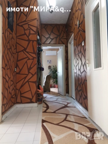 Етаж от къща плюс гарсониера за продажба в кв. Република, гр.Хасково, снимка 5 - Етаж от къща - 53005759