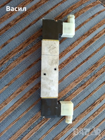 Пневматични разпределители, снимка 9 - Други машини и части - 51324463