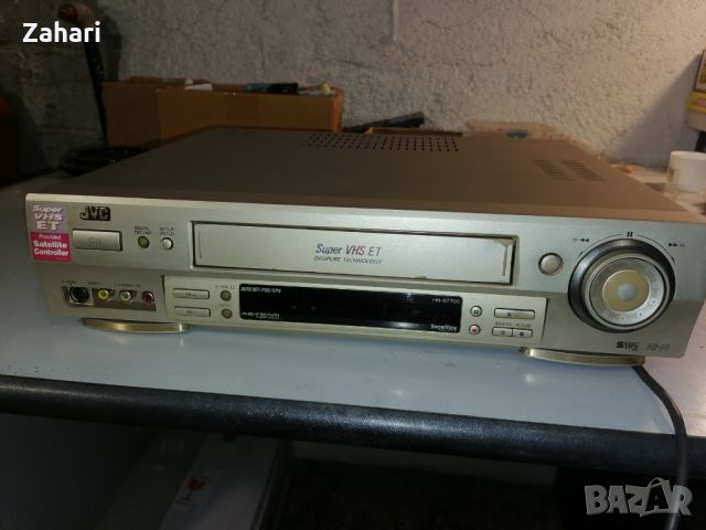 Jvc Super VHS ET Recorder, снимка 1 - Плейъри, домашно кино, прожектори - 45568811