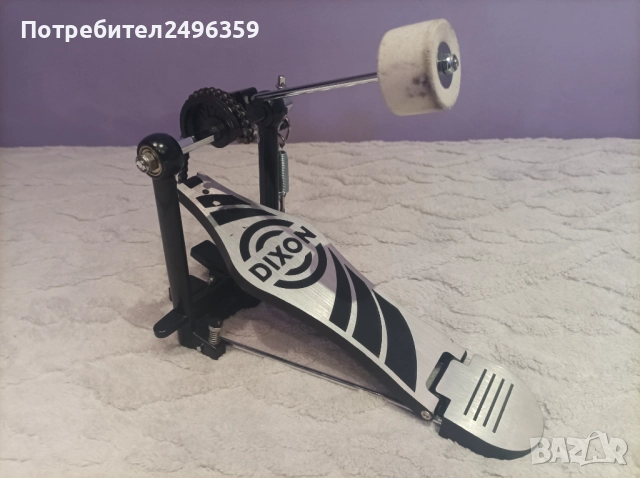 Педал за барабани DIXON
