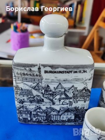 Порцеланова бутилка с 4 чашки Altenkunstadt Germany

, снимка 2 - Антикварни и старинни предмети - 46425461