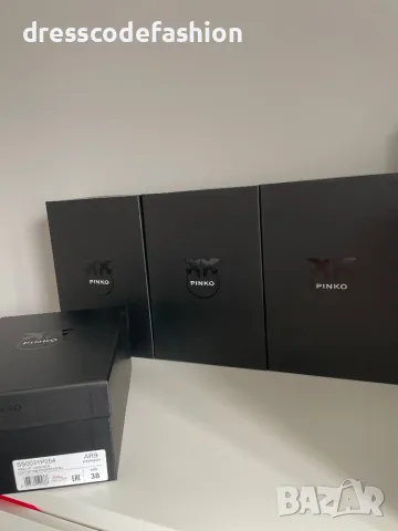Дамски оригинални маратонки Pinko, снимка 16 - Маратонки - 50030276